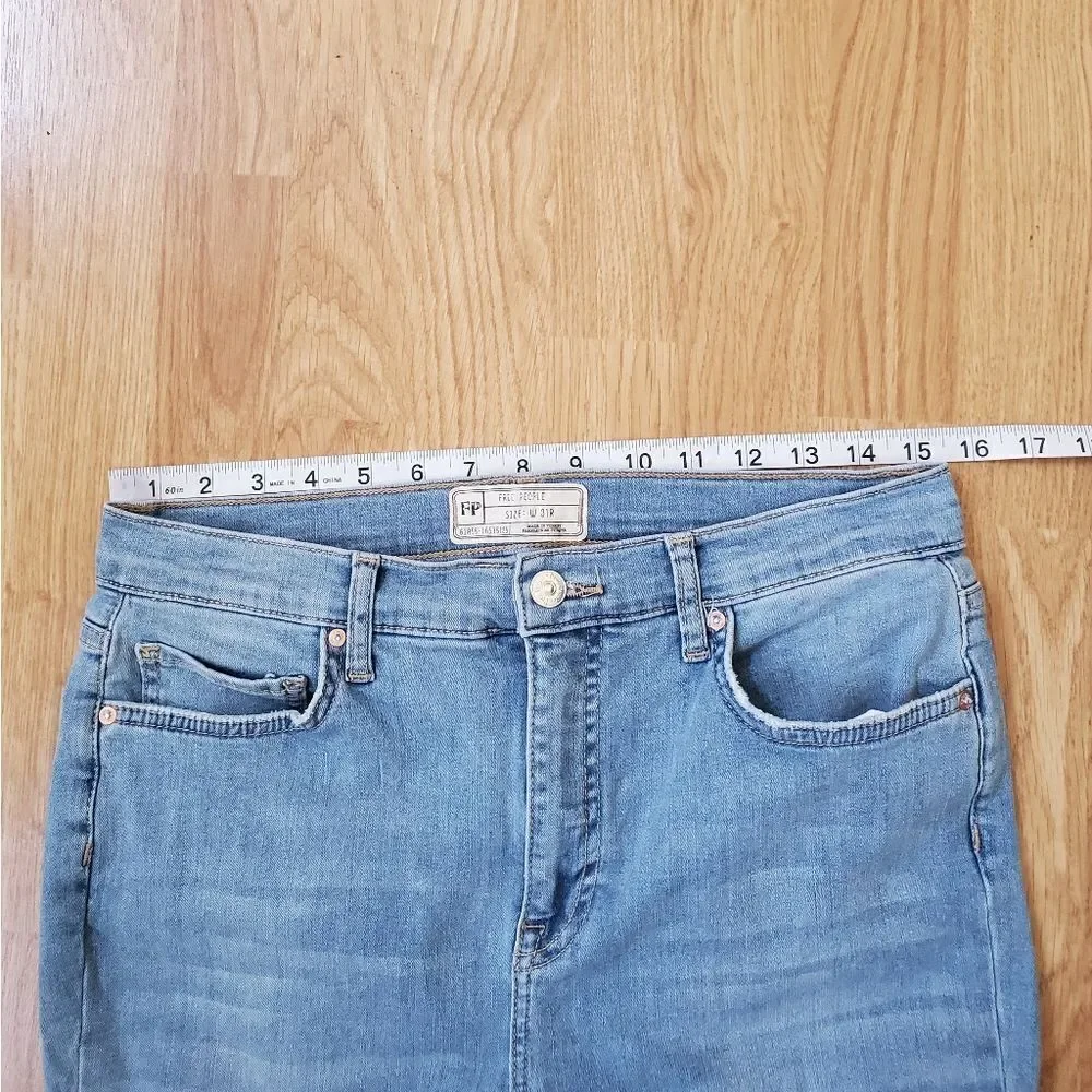 Free People High Rise Busted Knee Skinny Jeans - size 31